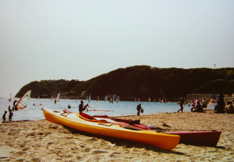 昼の逗子海岸（平成17年）