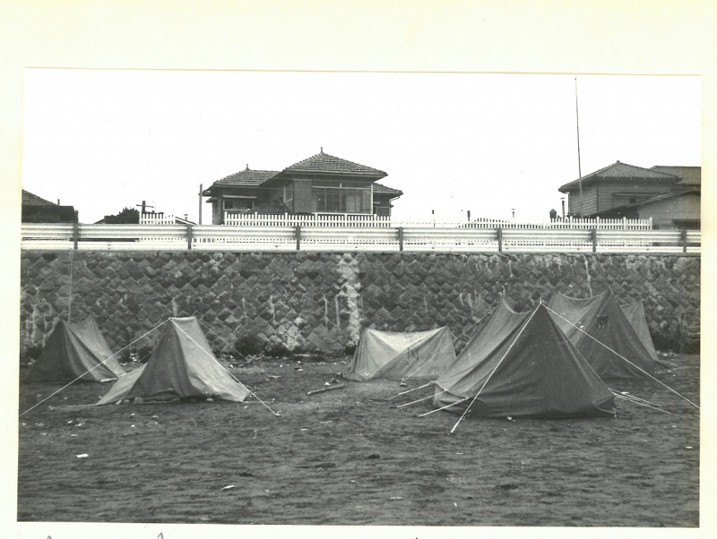 海水浴場西端キャンプ場（昭和40年）