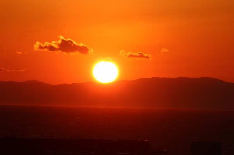 逗子海岸の夕陽（平成30年）