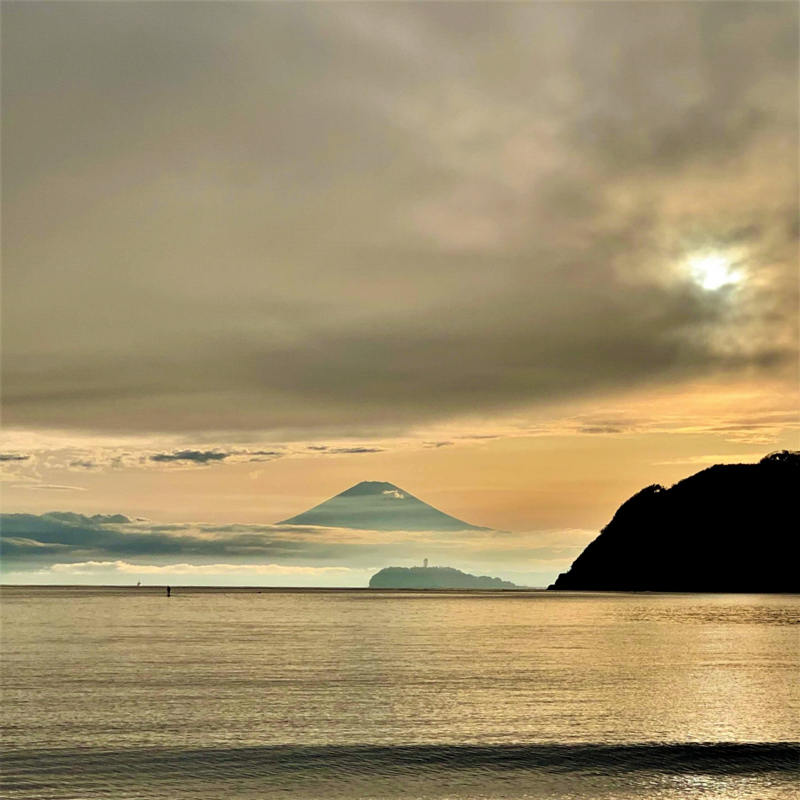 A-73　嵐の後の夕べ