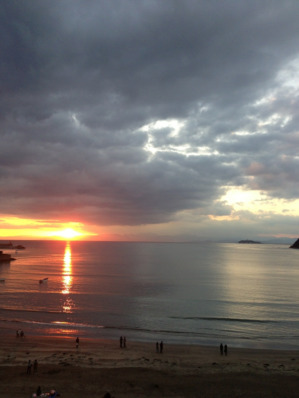 A-103　逗子海岸夕空