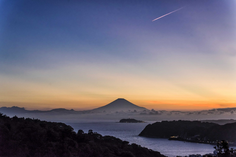 Z-185 爽快逗子湾夕照