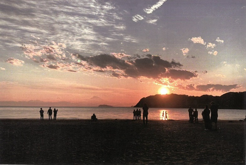 Z-175 逗子海岸の夕暮れ
